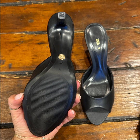 zara heels - Picture 2 of 2